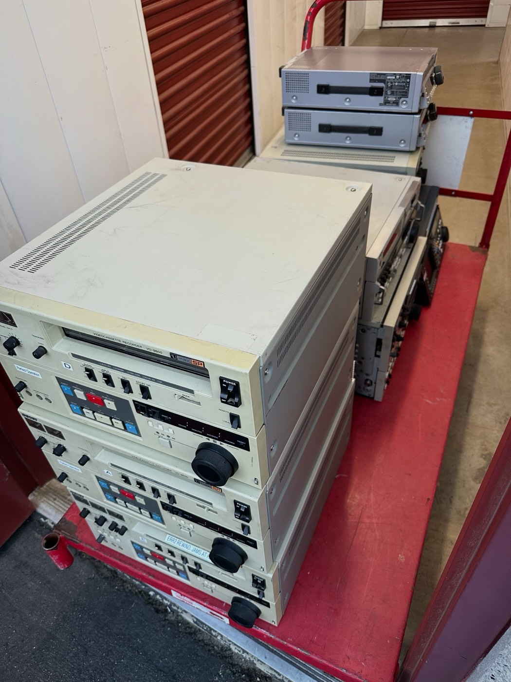 Stack of Sony U-matic SP VO-9800 recorders